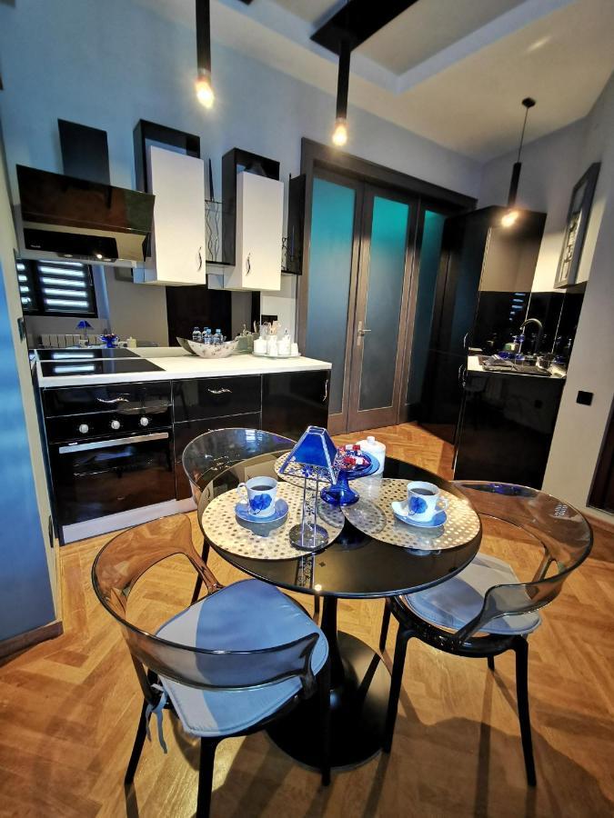 Crystal Central Apartment Brasov Ngoại thất bức ảnh