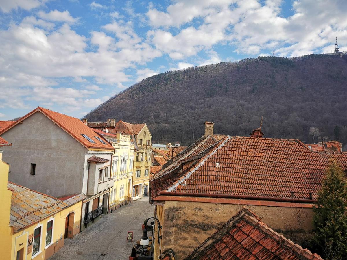 Crystal Central Apartment Brasov Ngoại thất bức ảnh